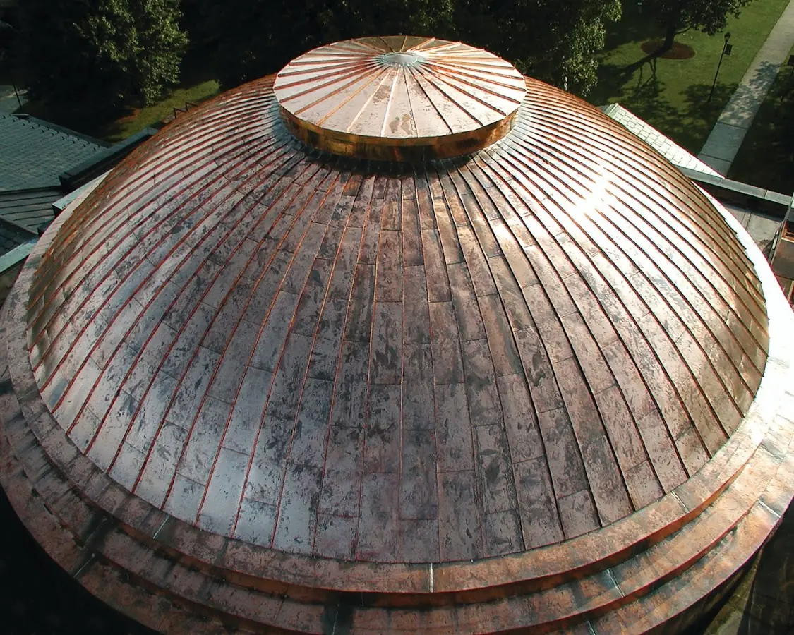 Craftsman Roofing crew installing a new roof in Lake Sherwood Corporation